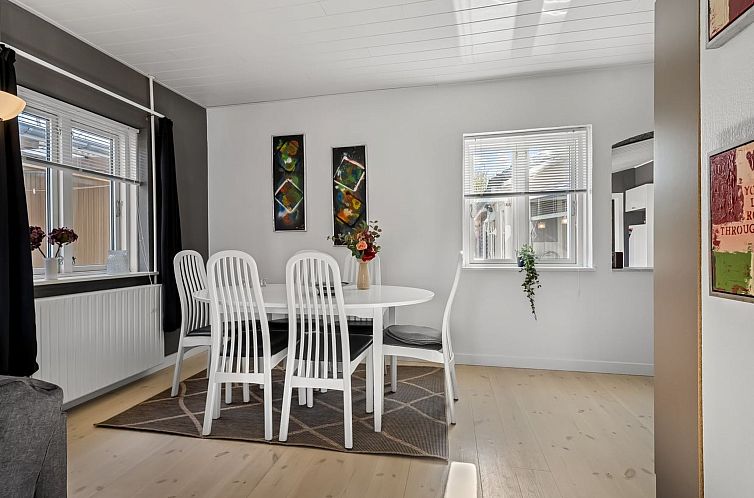 Vakantiehuis "Bisera" - 3km from the sea