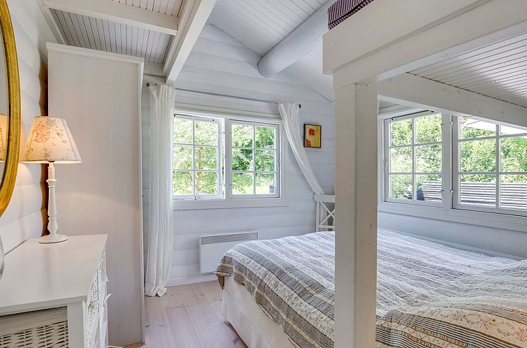 Vakantiehuis "Ottil" - 1km from the sea