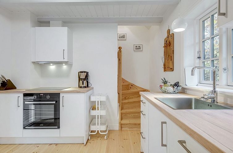 Vakantiehuis "Tabetha" - 25m from the sea