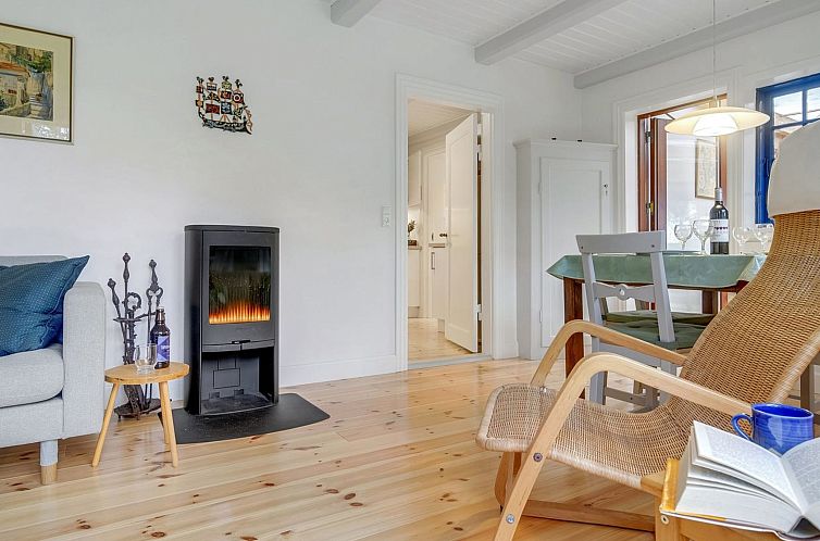 Vakantiehuis "Tabetha" - 25m from the sea