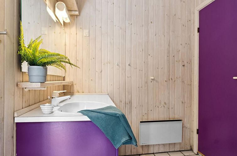 Vakantiehuis "Batsha" - 350m from the sea