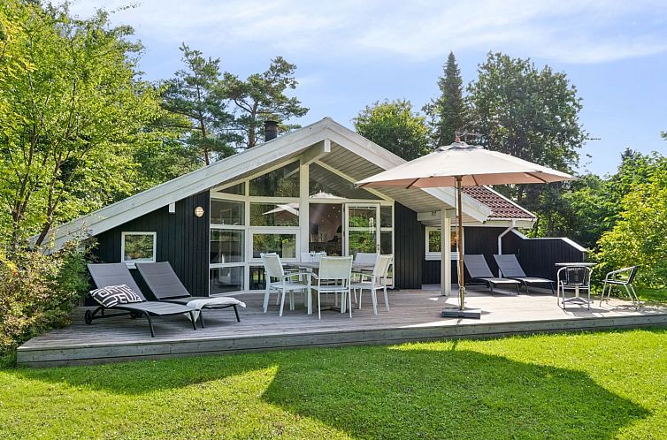 Vakantiehuis "Batsha" - 350m from the sea