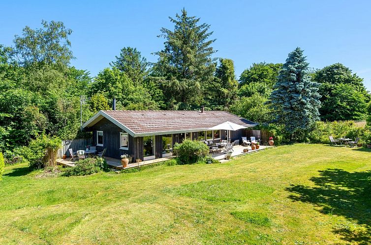 Vakantiehuis "Naira" - 1.8km from the sea