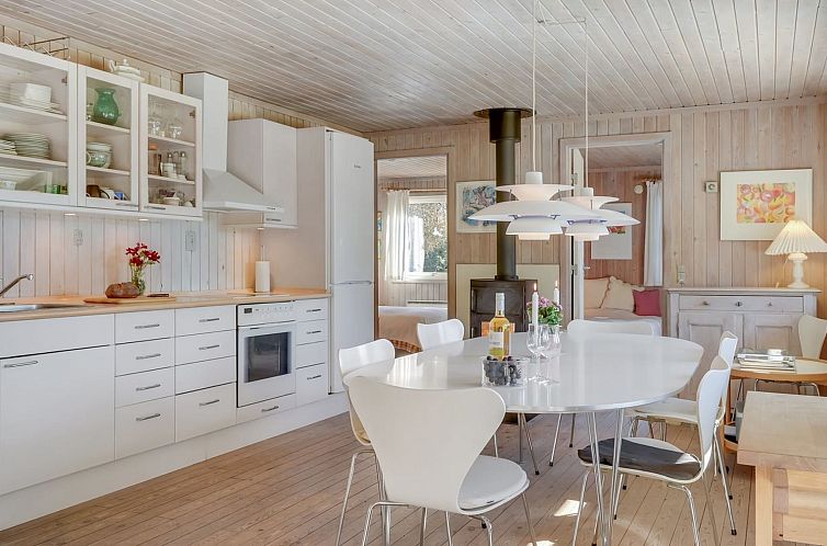 Vakantiehuis "Naira" - 1.8km from the sea