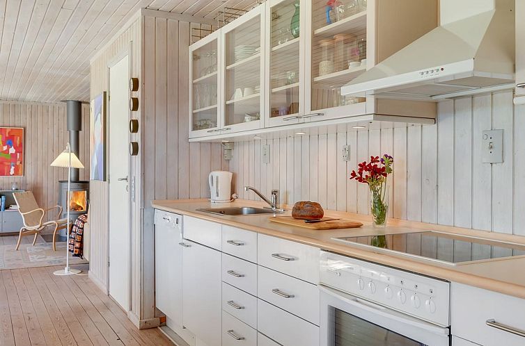 Vakantiehuis "Naira" - 1.8km from the sea