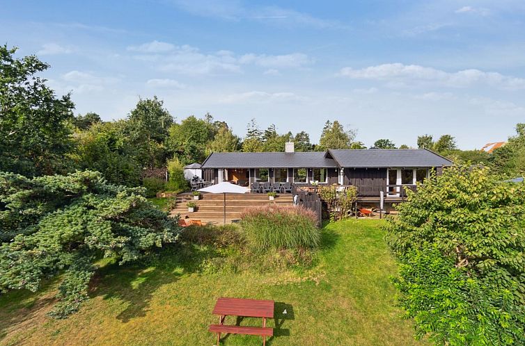 Vakantiehuis "Ottil" - 1km from the sea