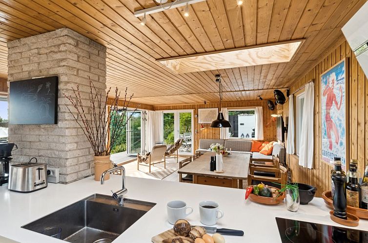 Vakantiehuis "Ottil" - 1km from the sea