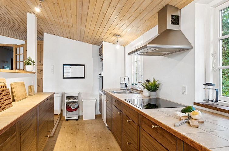 Vakantiehuis "Naira" - 1.8km from the sea