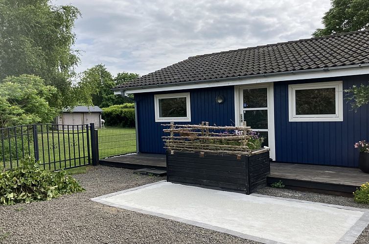 Vakantiehuis "Ion" - 250m from the sea