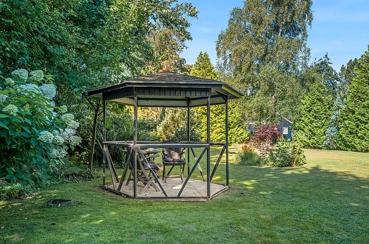 Vakantiehuis "Janna" - 200m from the sea