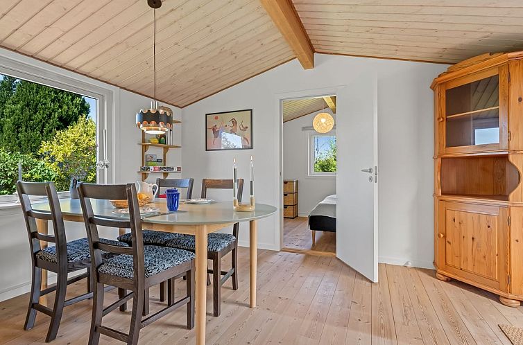 Vakantiehuis "Janna" - 200m from the sea