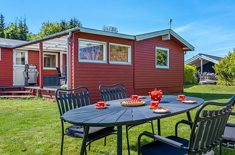 Vakantiehuis "Janna" - 200m from the sea