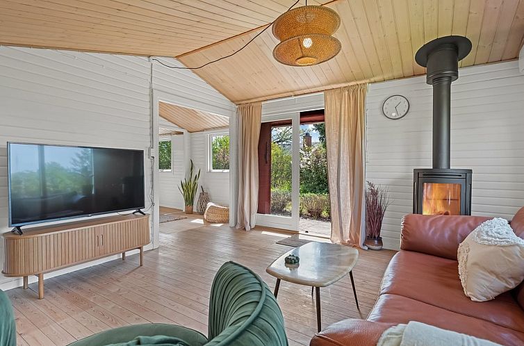 Vakantiehuis "Oona" - 700m from the sea