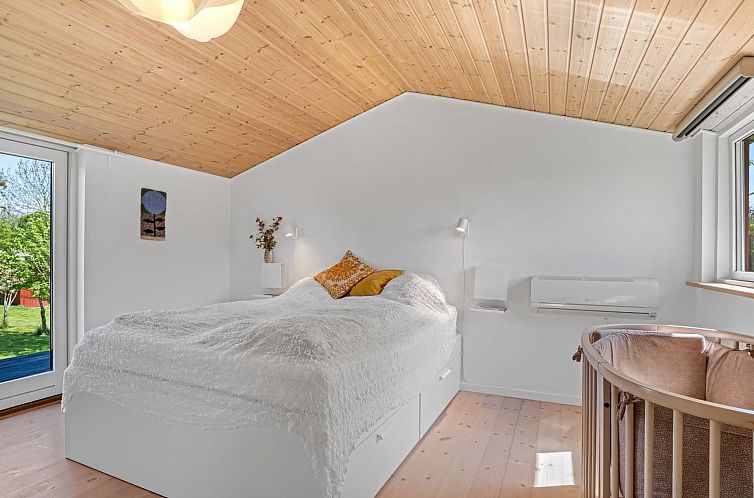 Vakantiehuis "Oona" - 700m from the sea