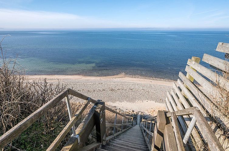 Vakantiehuis "Orwik" - 30m from the sea