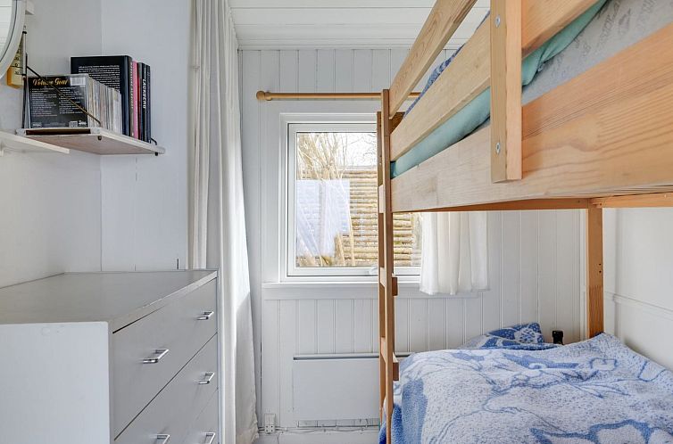 Vakantiehuis "Orwik" - 30m from the sea