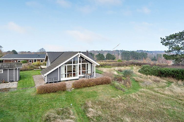 Vakantiehuis "Bosilka" - 75m from the sea