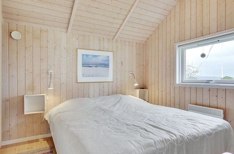 Vakantiehuis "Bosilka" - 75m from the sea