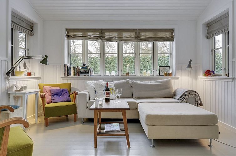 Vakantiehuis "Emely" - 700m from the sea