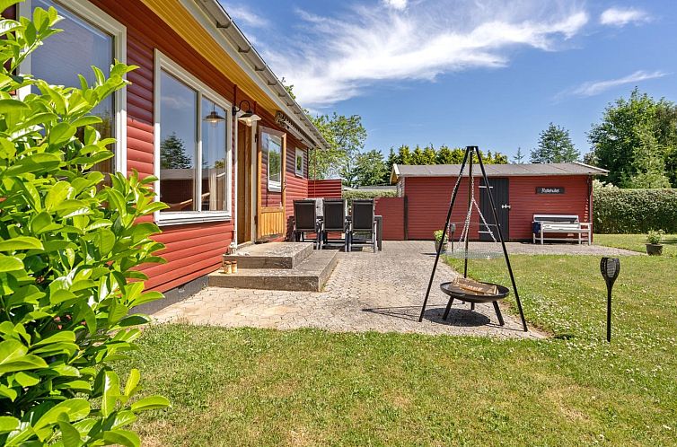 Vakantiehuis "Hege" - 450m from the sea