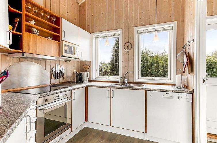 Vakantiehuis "Winona" - 250m from the sea