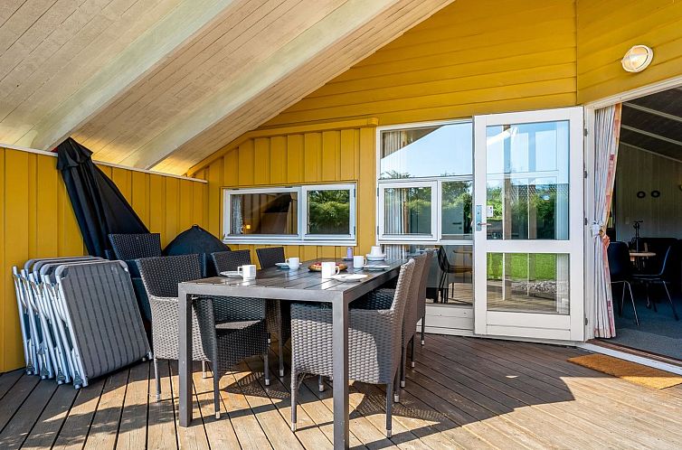 Vakantiehuis "Guja" - 250m from the sea