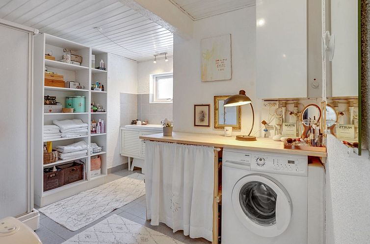 Vakantiehuis "Eeli" - 150m from the sea