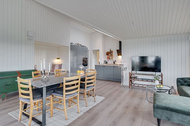 Vakantiehuis "Annerose" - 550m from the sea