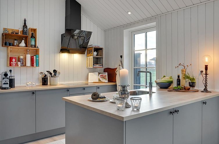 Vakantiehuis "Annerose" - 550m from the sea