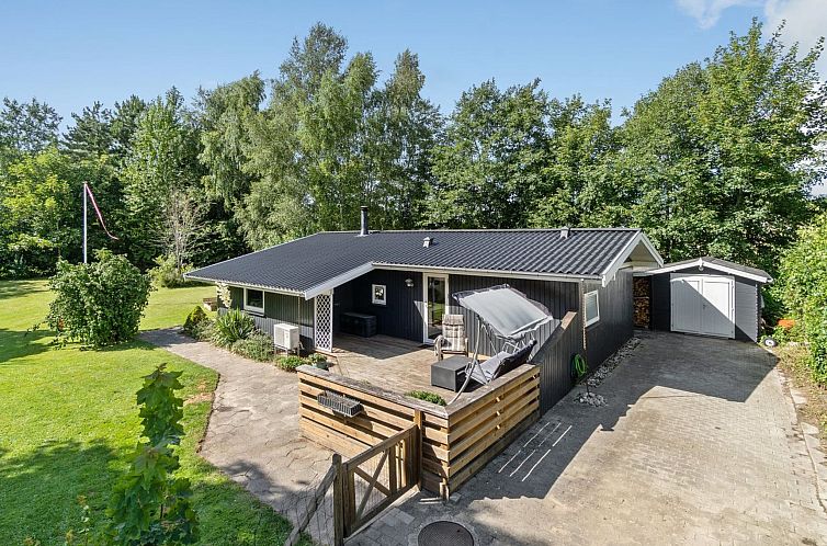 Vakantiehuis "Tähti" - 425m from the sea