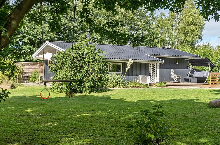Vakantiehuis "Tähti" - 425m from the sea