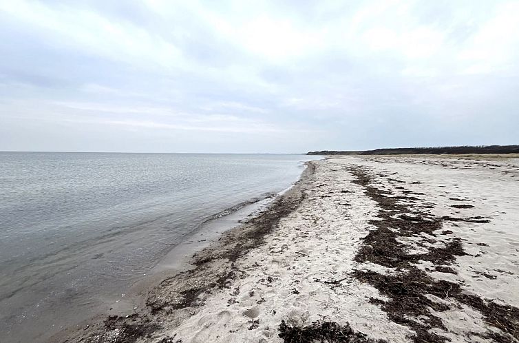 Vakantiehuis "Antonina" - 225m from the sea