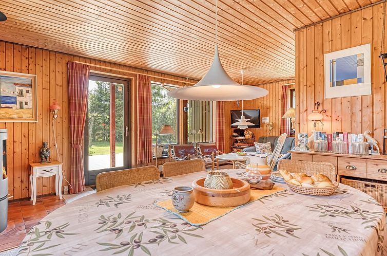 Vakantiehuis "Manko" - 400m from the sea