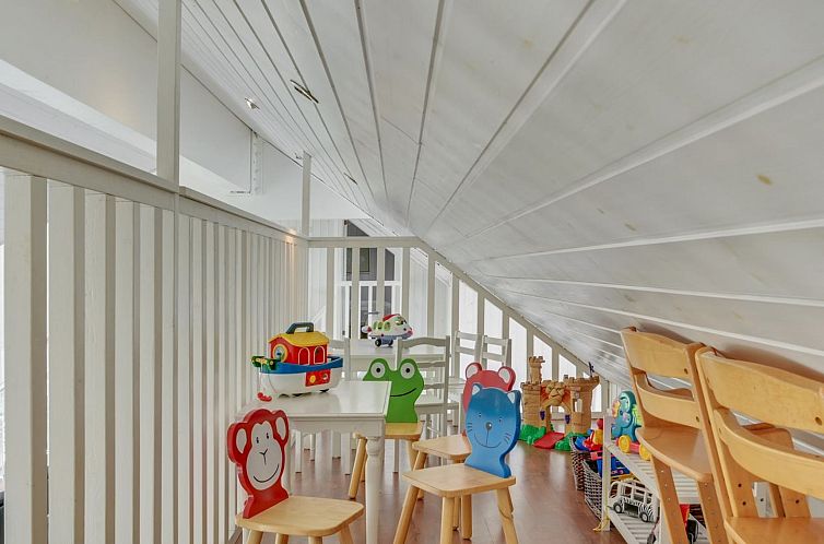 Vakantiehuis "Emelita" - 900m from the sea