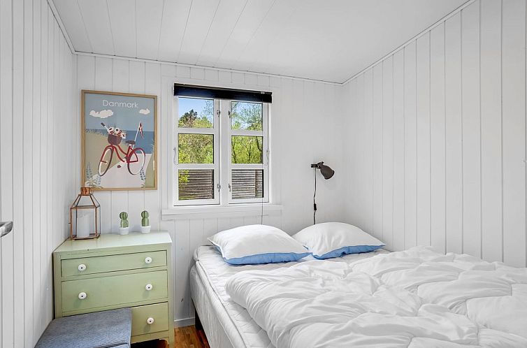 Vakantiehuis "Merilin" - 300m from the sea