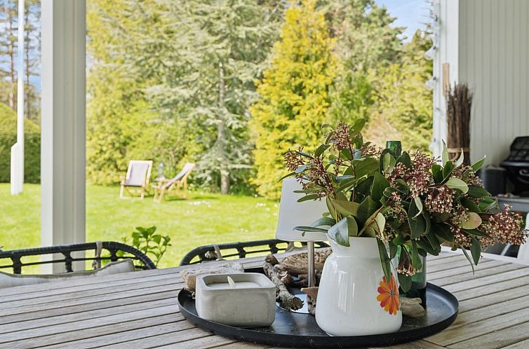 Vakantiehuis "Ilari" - 280m from the sea