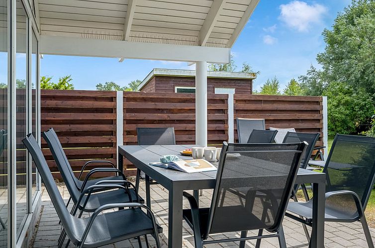 Vakantiehuis "Mika" - 800m from the sea