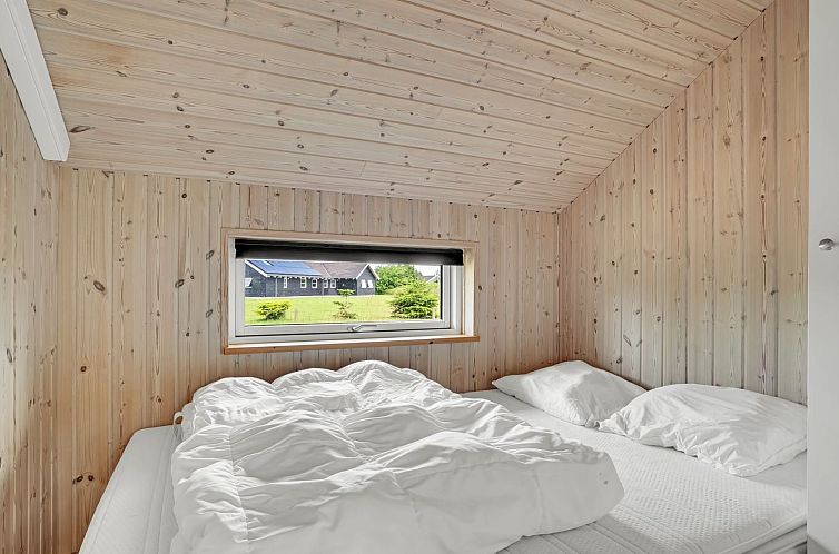 Vakantiehuis "Mika" - 800m from the sea