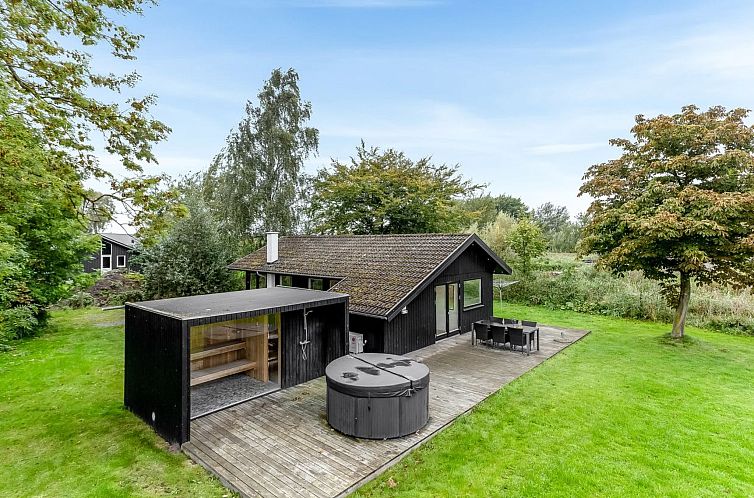 Guest house 0173735 - Holiday property Seeland - Vakantiehuis "Litle" - 30m from the sea