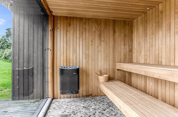 Vakantiehuis "Litle" - 30m from the sea