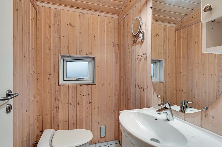 Vakantiehuis "Litle" - 30m from the sea