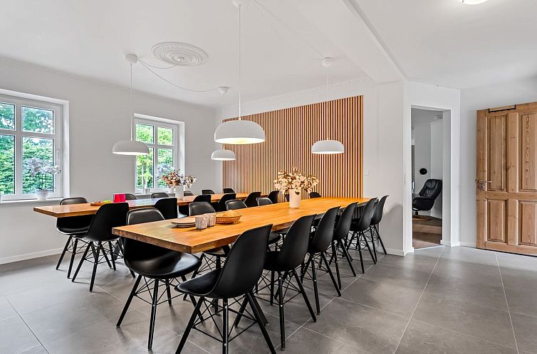 Vakantiehuis "Thorward" - 1.5km from the sea