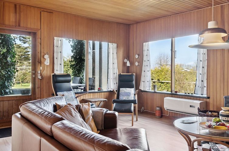 Vakantiehuis "Frode" - 400m from the sea