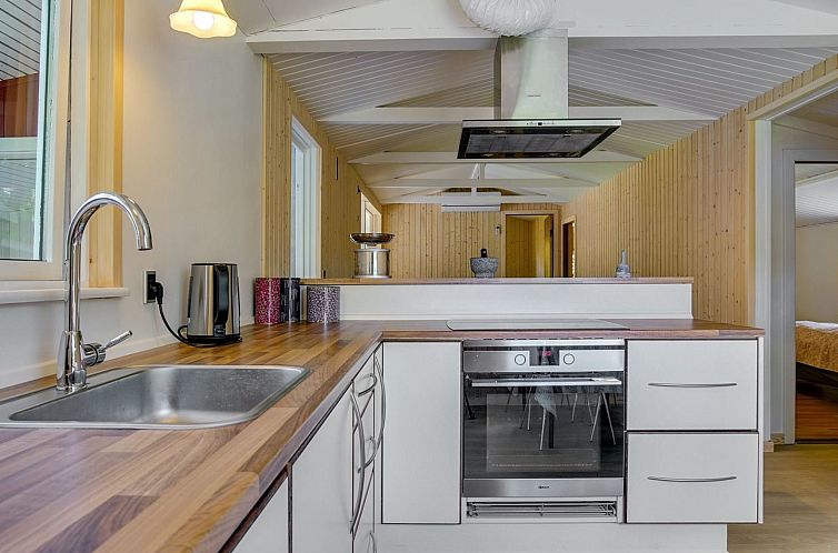 Vakantiehuis "Ilari" - 280m from the sea