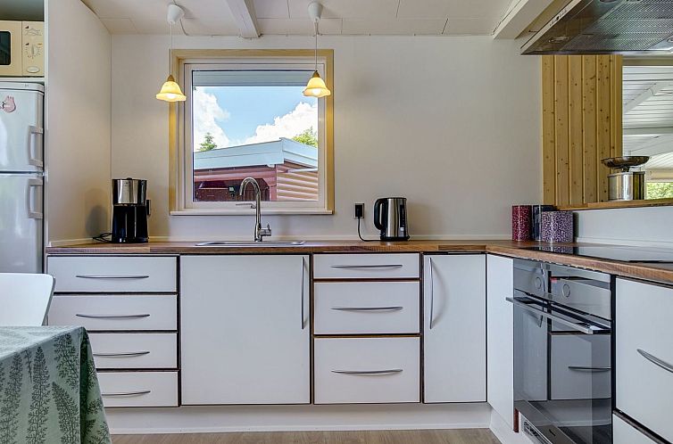 Vakantiehuis "Ilari" - 280m from the sea