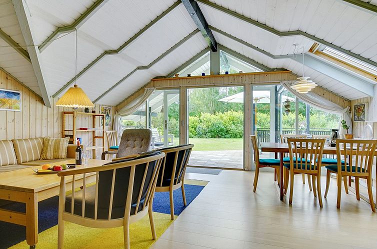 Vakantiehuis "Nadezda" - 450m from the sea