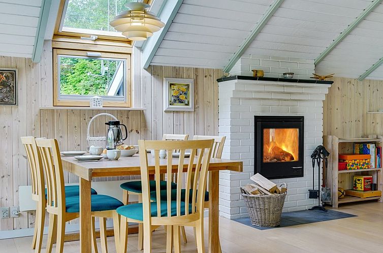 Vakantiehuis "Nadezda" - 450m from the sea