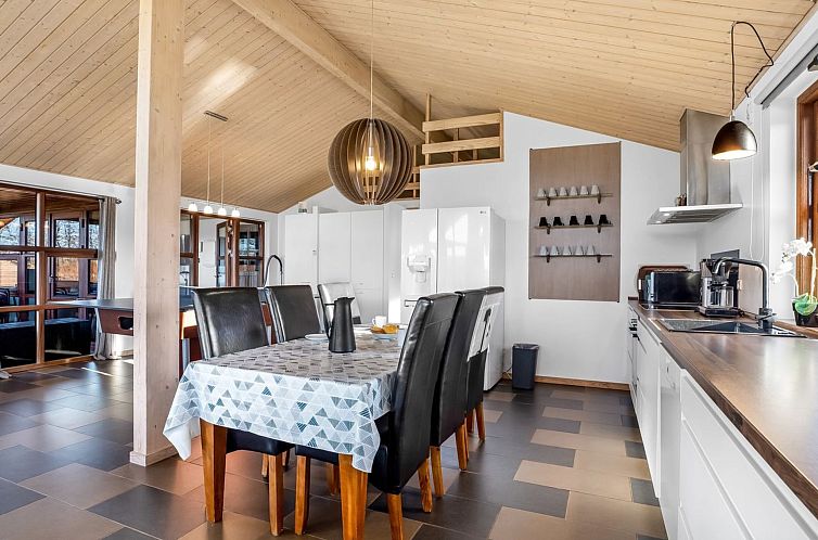 Vakantiehuis "Niela" - 800m from the sea
