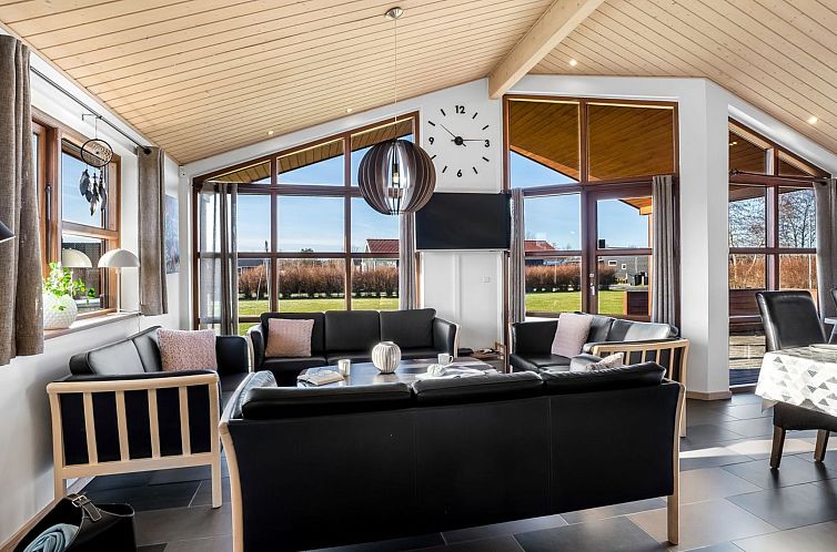 Vakantiehuis "Niela" - 800m from the sea