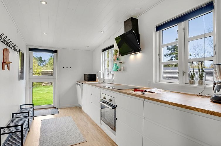 Vakantiehuis "Merilin" - 300m from the sea
